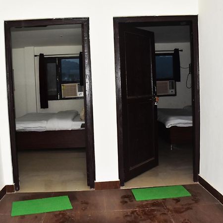 Corbett Bhavesh Home Stay Jhirna Habitación foto