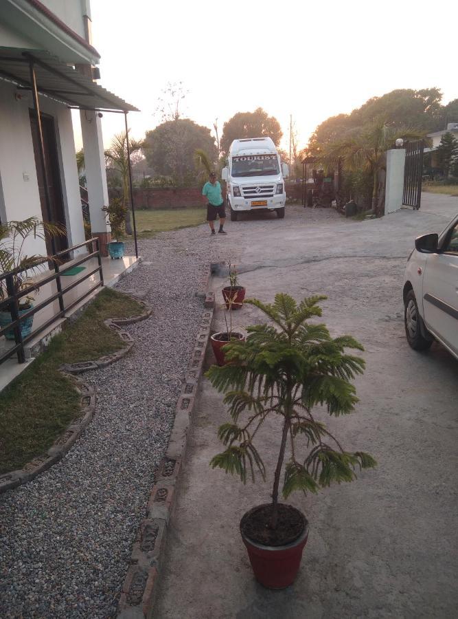 Corbett Bhavesh Home Stay Jhirna Exterior foto